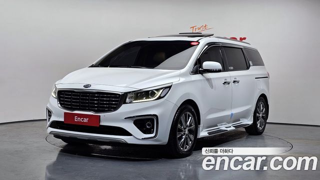 Kia Canival 9-Seater Prstige, 2019