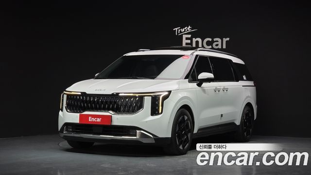 Kia Canival Gasoline 9-Seater Signature, 2024