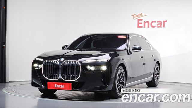 BMW 7-Series 740i xDrive M Sport, 2024