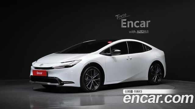 Toyota Prius 2.0 XLE, 2024