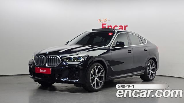 BMW X6 xDrive40i M Sport, 2022