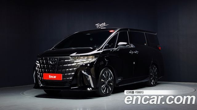 Toyota Alphard 2.5 HEV Executive AWD, 2024