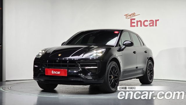 Porsche Macan 2.9 GTS, 2020