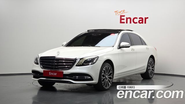 Mercedes-Benz S-Class S560L 4MATIC, 2020