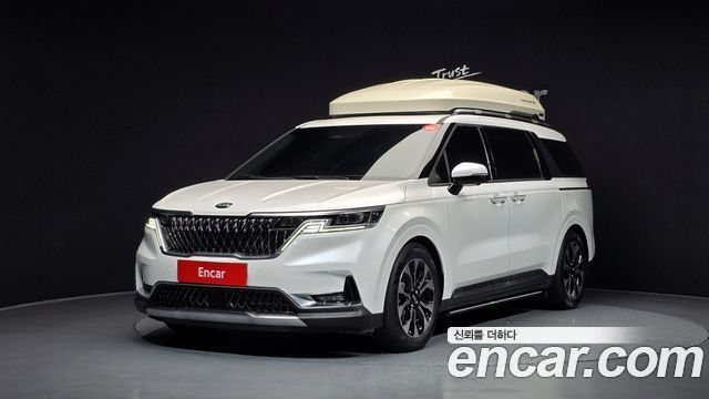 Kia Canival 7-Seater Signature, 2021