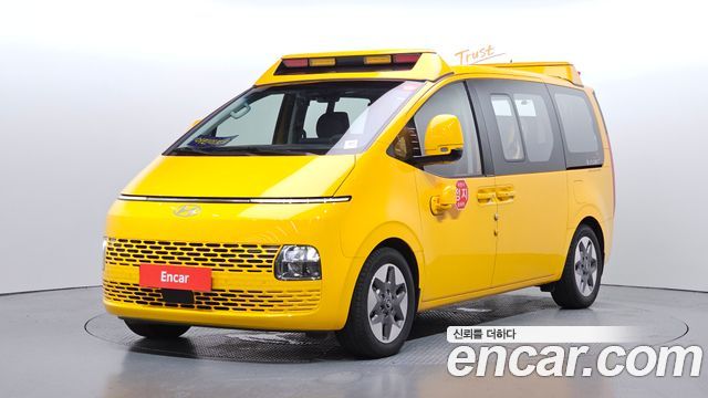Hyundai Staria L3.5 Kinder Safety Car, 2025