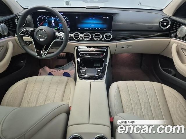Mercedes-Benz E-Class E450 4MATIC Exclusive, 2023