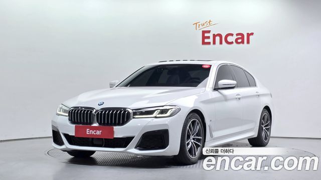BMW 5-Series 520i M Sport, 2022