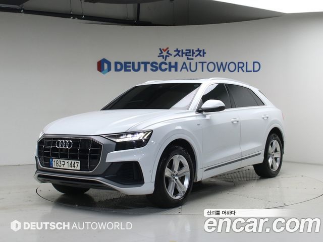 Audi Q8 45 TDI Quattro Premium, 2021