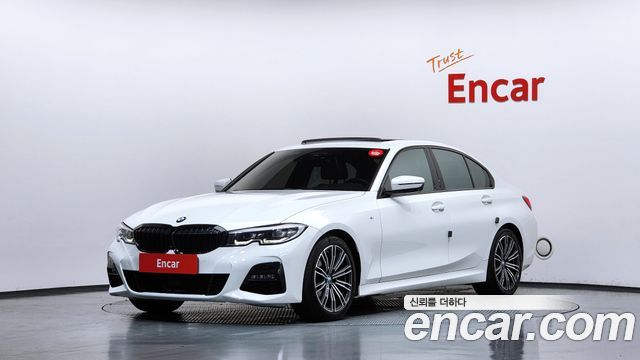 BMW 3-Series 320i M Sport, 2021