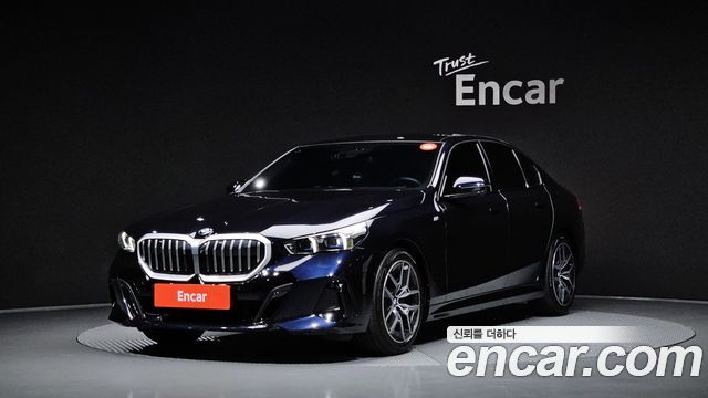 BMW 5-Series 520i M Sport, 2023