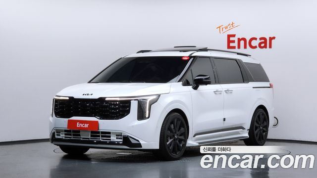 Kia Canival Gasoline 7-Seater Signature, 2024