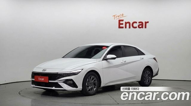 Hyundai AVANTE 1.6, 2024