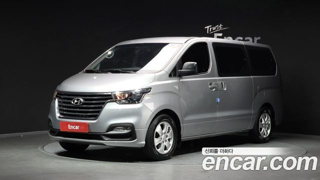 Hyundai Starex Wagon 11-Seater, 2018