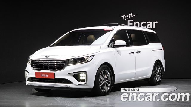Kia Canival 7-Seater Limousine, 2019