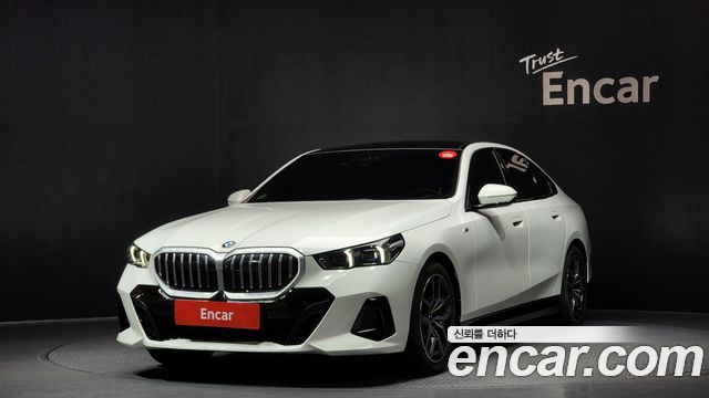 BMW 5-Series 520i M Sport, 2024