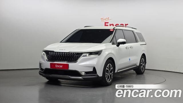 Kia Canival 9-Seater Signature, 2023
