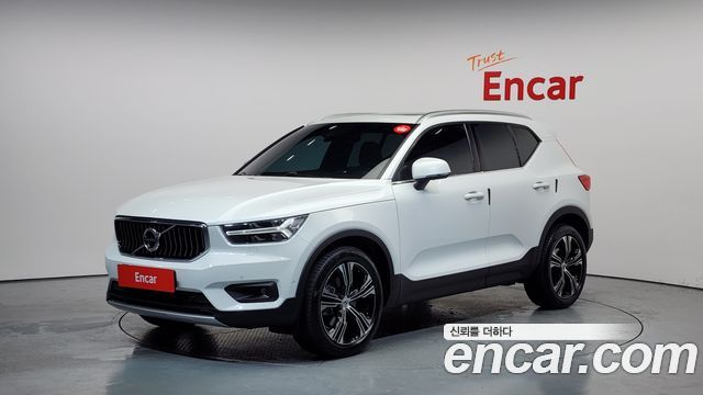 Volvo XC40 B4 Inscription, 2021