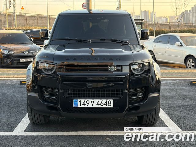 Land Rover Defender 110 D300 HSE, 2023