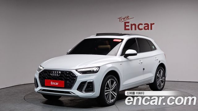 Audi Q5 45 TFSI Quattro Premium, 2021