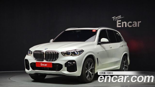 BMW X5 xDrive 40i M Sport, 2022