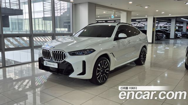 BMW X6 xDrive40i M Sport, 2025