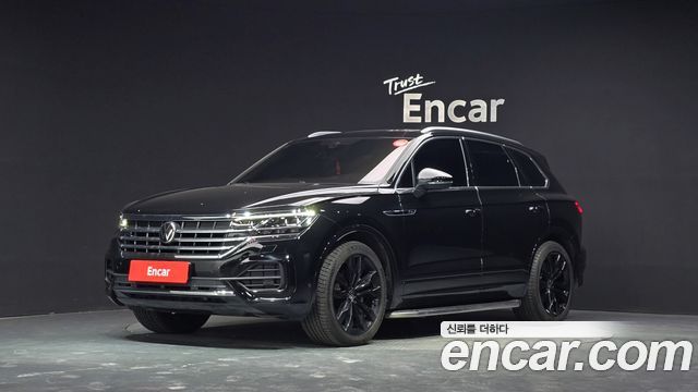 Volkswagen Touareg 3.0 TDI R-Line, 2023