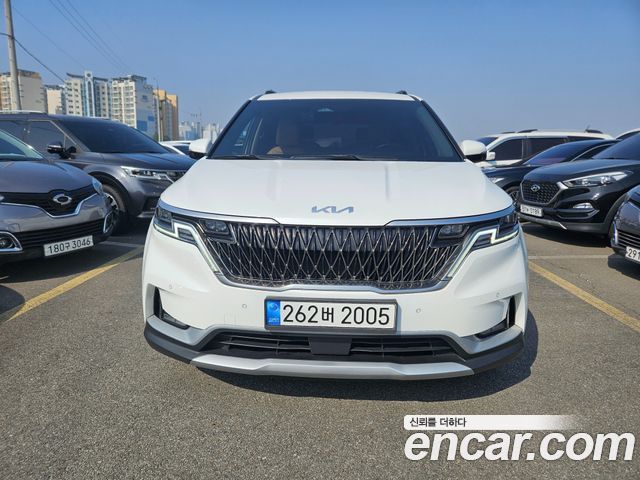 Kia Canival 9-Seater Prestige, 2022