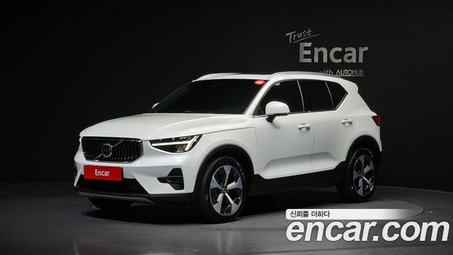Volvo XC40 B4 Ultimate Bright, 2023