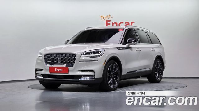 Lincoln Aviator 3.0 Reserve AWD, 2023
