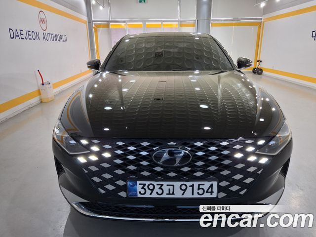 Hyundai Grandeur 3.3, 2022