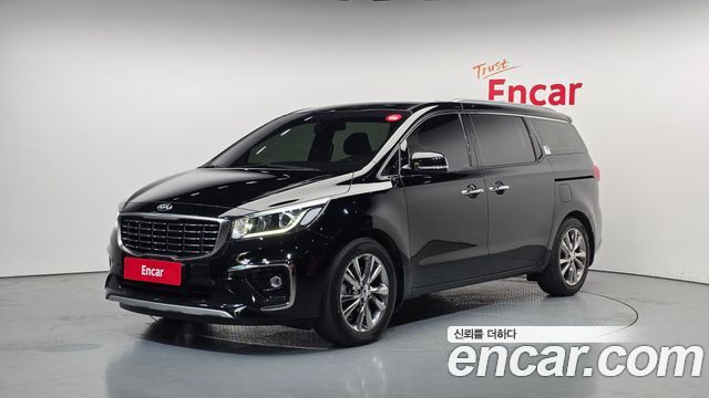Kia Canival 9-Seater Prstige, 2020