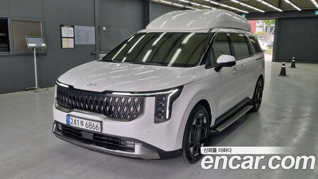 Kia Canival Gasoline 9-Seater Hi Limousine, 2024