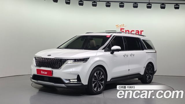 Kia Canival Gasoline 7-Seater Signature, 2021