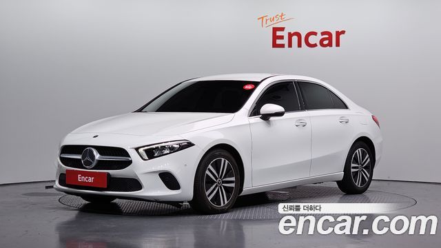 Mercedes-Benz A-Class A220 Sedan, 2021