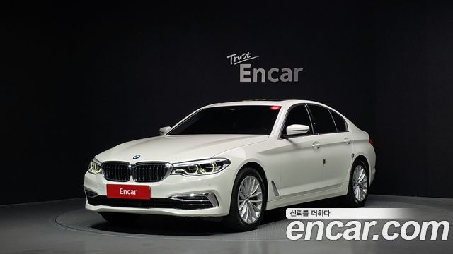 BMW 5-Series 530i xDrive Luxury Plus, 2020