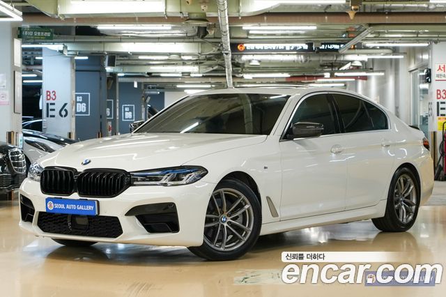 BMW 5-Series 520d xDrive M Sport Package Plus, 2020