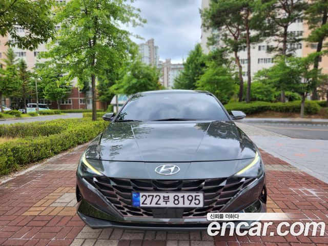 Hyundai AVANTE 1.6, 2022