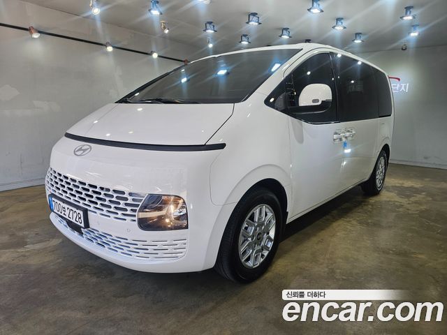Hyundai Staria HEV 1.6 Tourer 11-Seater, 2024