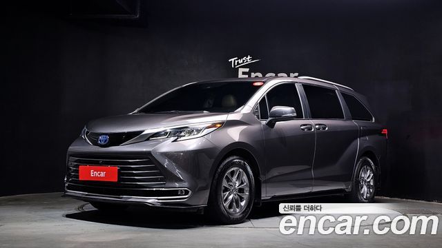 Toyota Sienna 2.5 Hybrid AWD, 2023