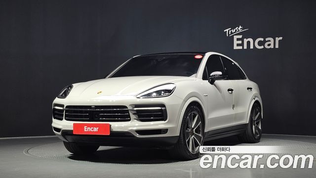 Porsche Cayenne 3.0 E-Hybrid Coupe, 2022