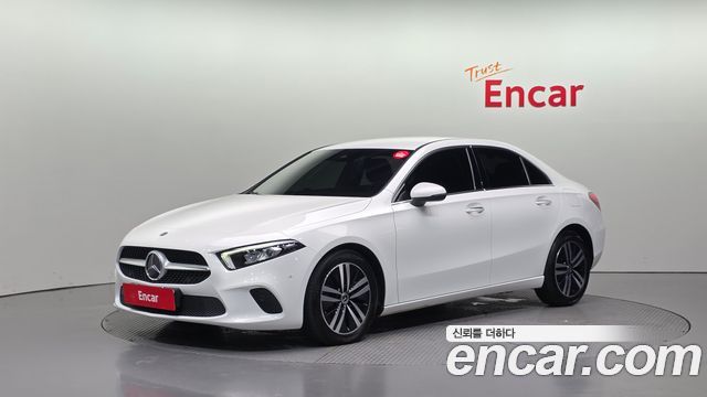 Mercedes-Benz A-Class A200d Sedan, 2022