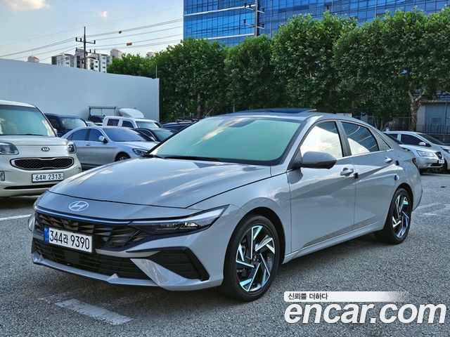 Hyundai AVANTE 1.6 LPi, 2024