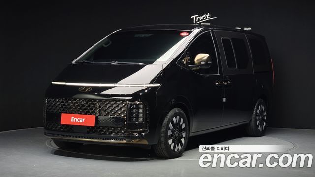 Hyundai Staria HEV 1.6 Lounge 7-Seater, 2024