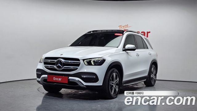 Mercedes-Benz GLE-Class GLE300d 4MATIC, 2020