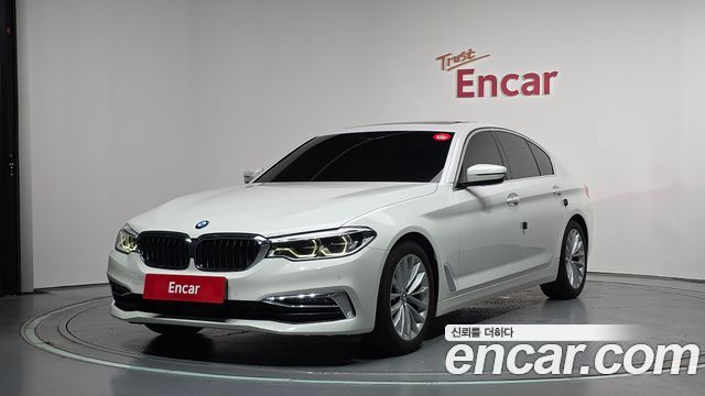 BMW 5-Series 520d Luxury Plus, 2019