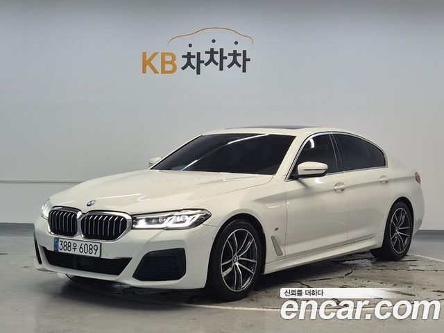 BMW 5-Series 520i M Sport, 2022