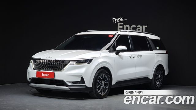 Kia Canival 9-Seater Prestige, 2023