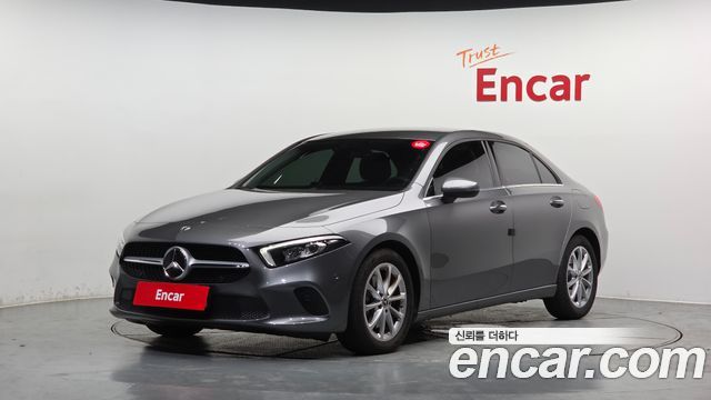 Mercedes-Benz A-Class A220 Sedan, 2020