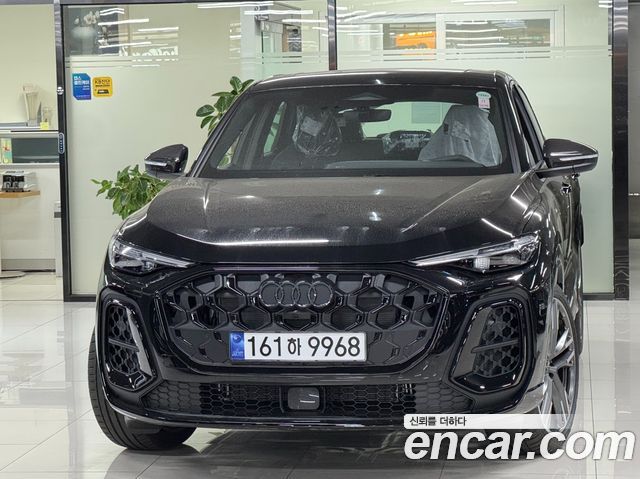 Audi Q5 45 TFSI Quattro S Line Black Edition Sport Back, 2025